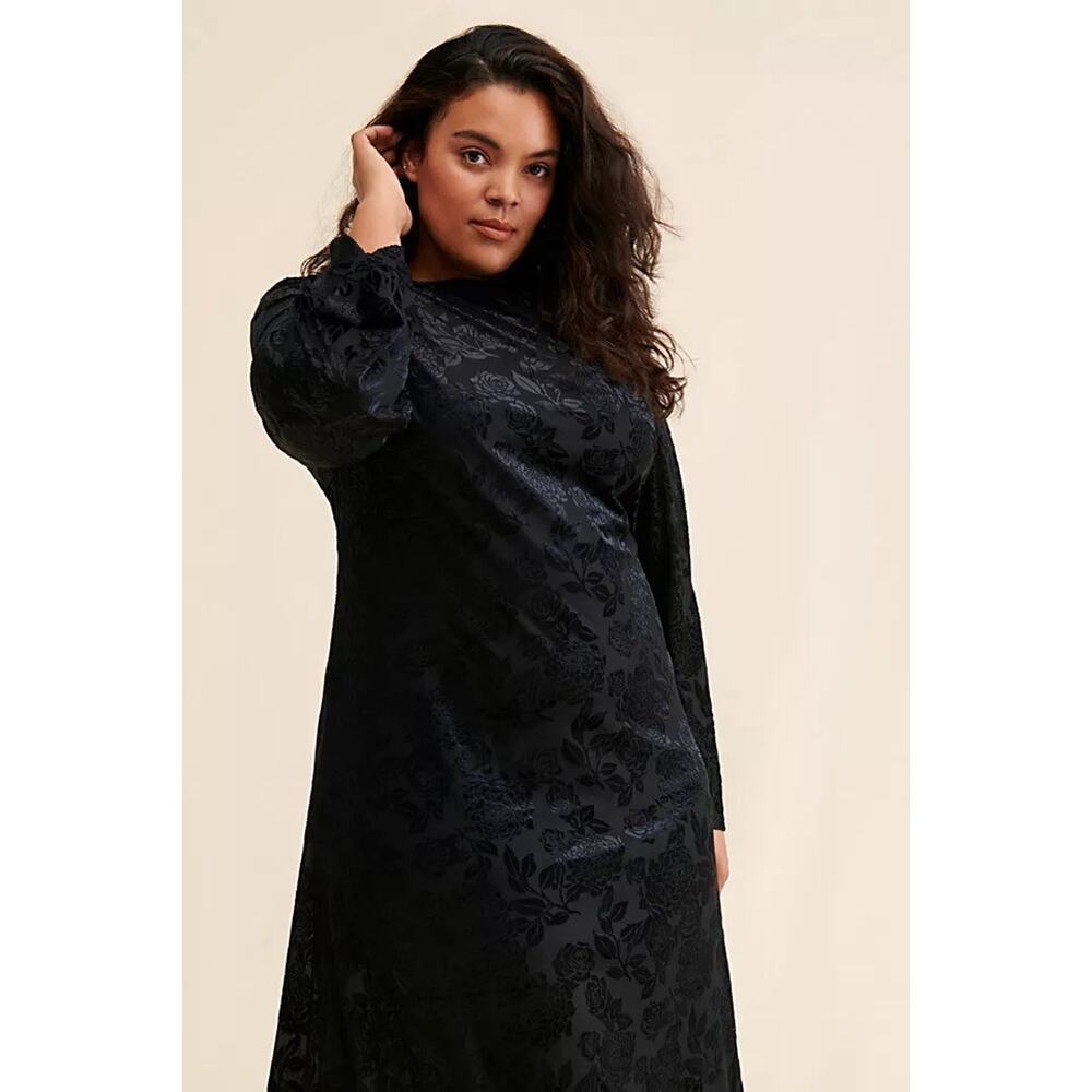 The Wolf Gang Long Sleeve Floral Velvet Jacquard‎ Maxi Dress Size 2X